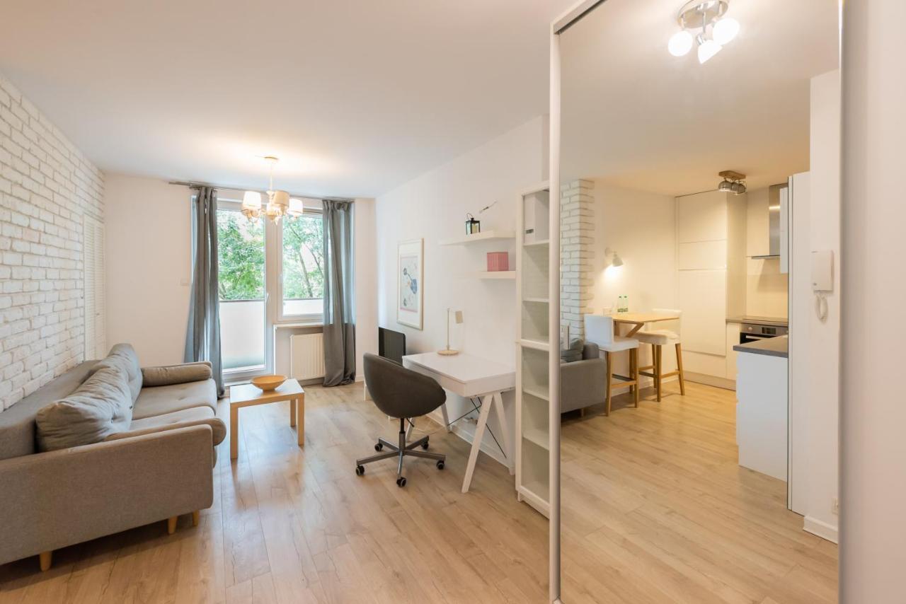 Sluzew Manhattan Place Apartment Варшава Экстерьер фото